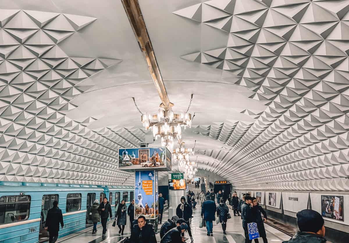 Las estaciones de metro más bonitas de Tashkent, Uzbekistán