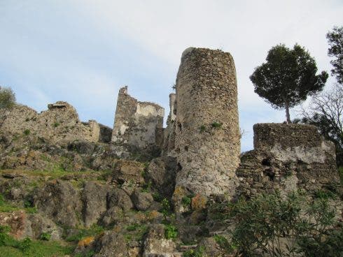 Castillo de Casares