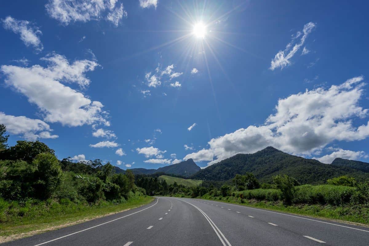 Viaje por carretera abierto a Uki NSW