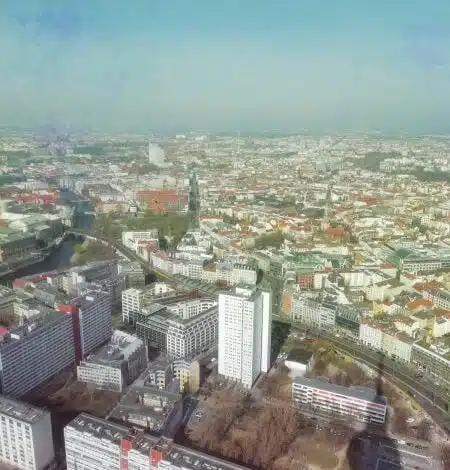 Restaurante giratorio de la torre de televisión de Berlín: ¿vale la pena?  & Ver 13