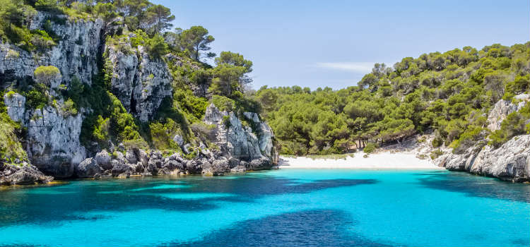 Las mejores playas de Cala Turqueta en Menorca