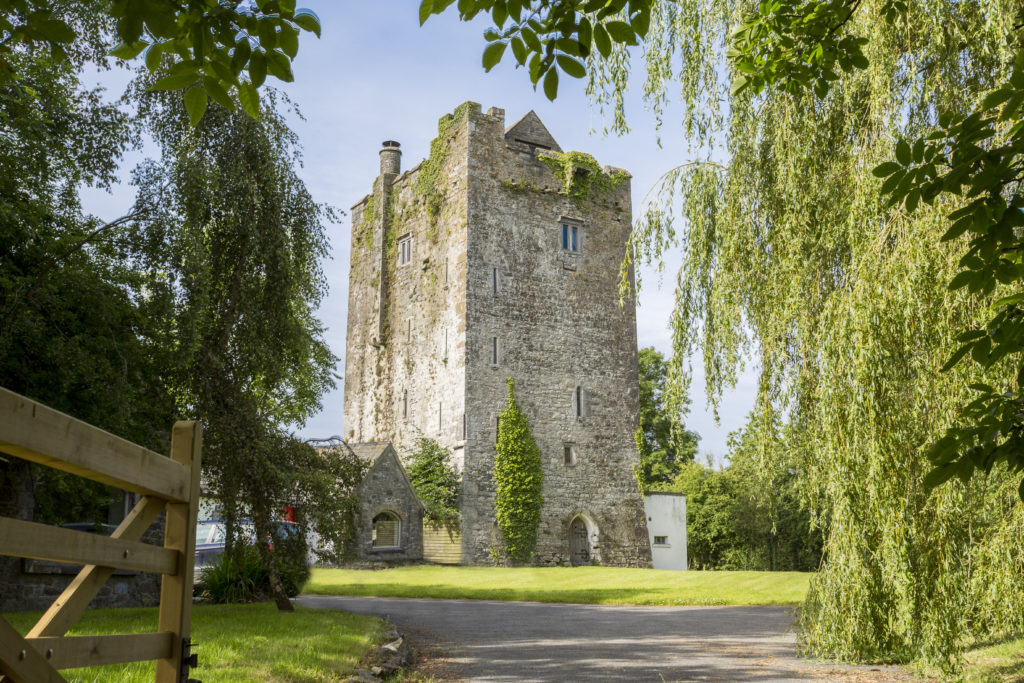 Towerhouse Castle, Irlanda - Lugares insólitos donde alojarse en el Reino Unido