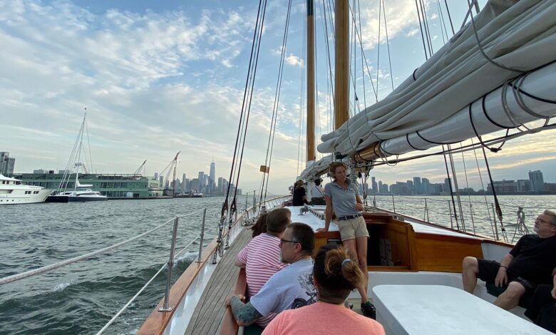 The Best Sunset Boat Tours & Sailing Trips in New York City