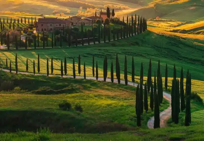 Únase a EuropeUpClose mientras nos dirigimos a algunos de los mejores lugares de interés de la Toscana. ¡Recurso útil para planificar un viaje a la Toscana!