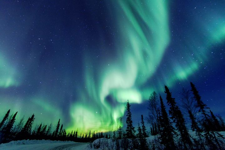 Islandia y Canadá ofrecen excelentes vistas de la aurora boreal durante los meses de invierno.