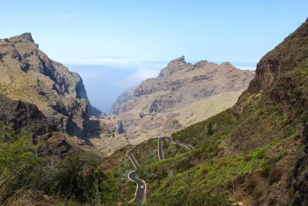 Carretera en Tenerife, España