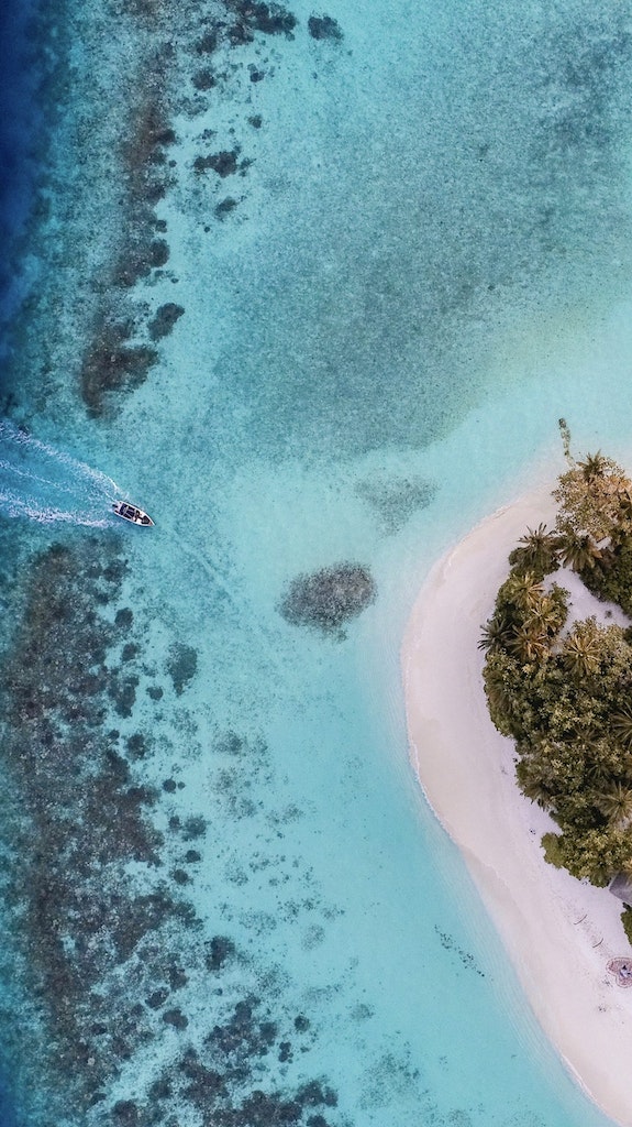 Lancha rápida de Maldivas a las hermosas islas 