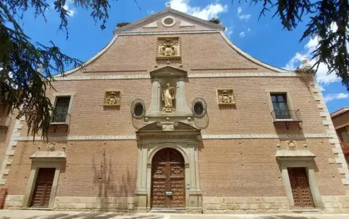 Monasterio de San Bernardo de Alcalá de Henares-fachada