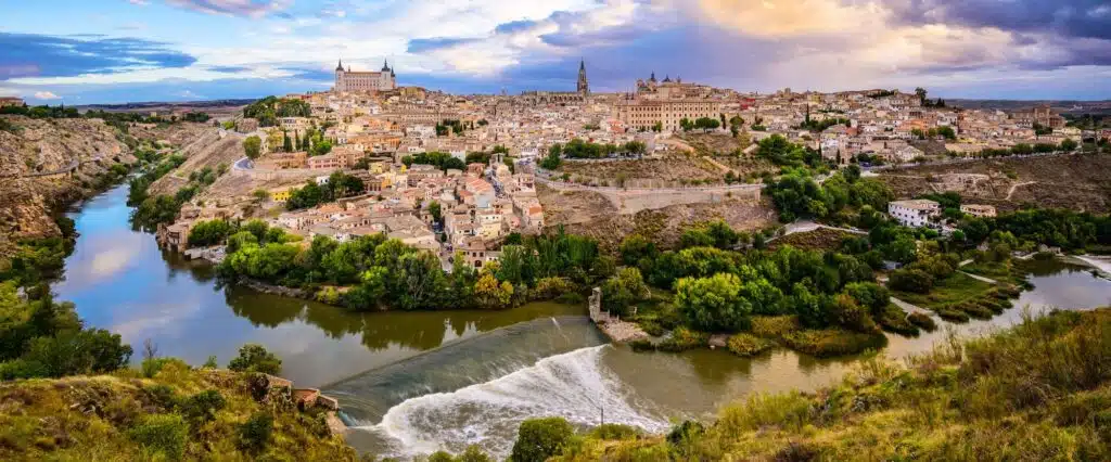 Toledo-La Ciudad de las Tres Culturas