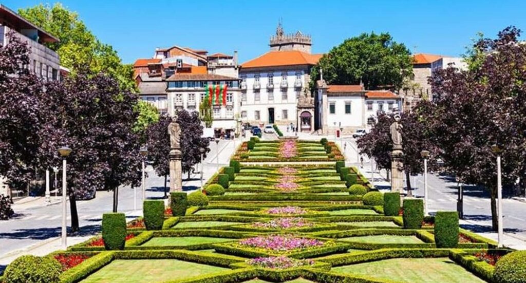 Oporto con Buendía Guimarães