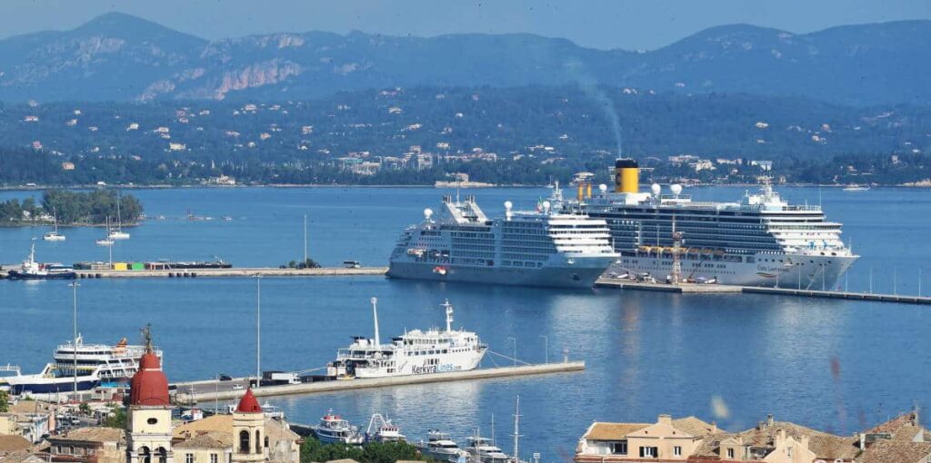 crucero por el Mediterráneo e islas griegas embarcados